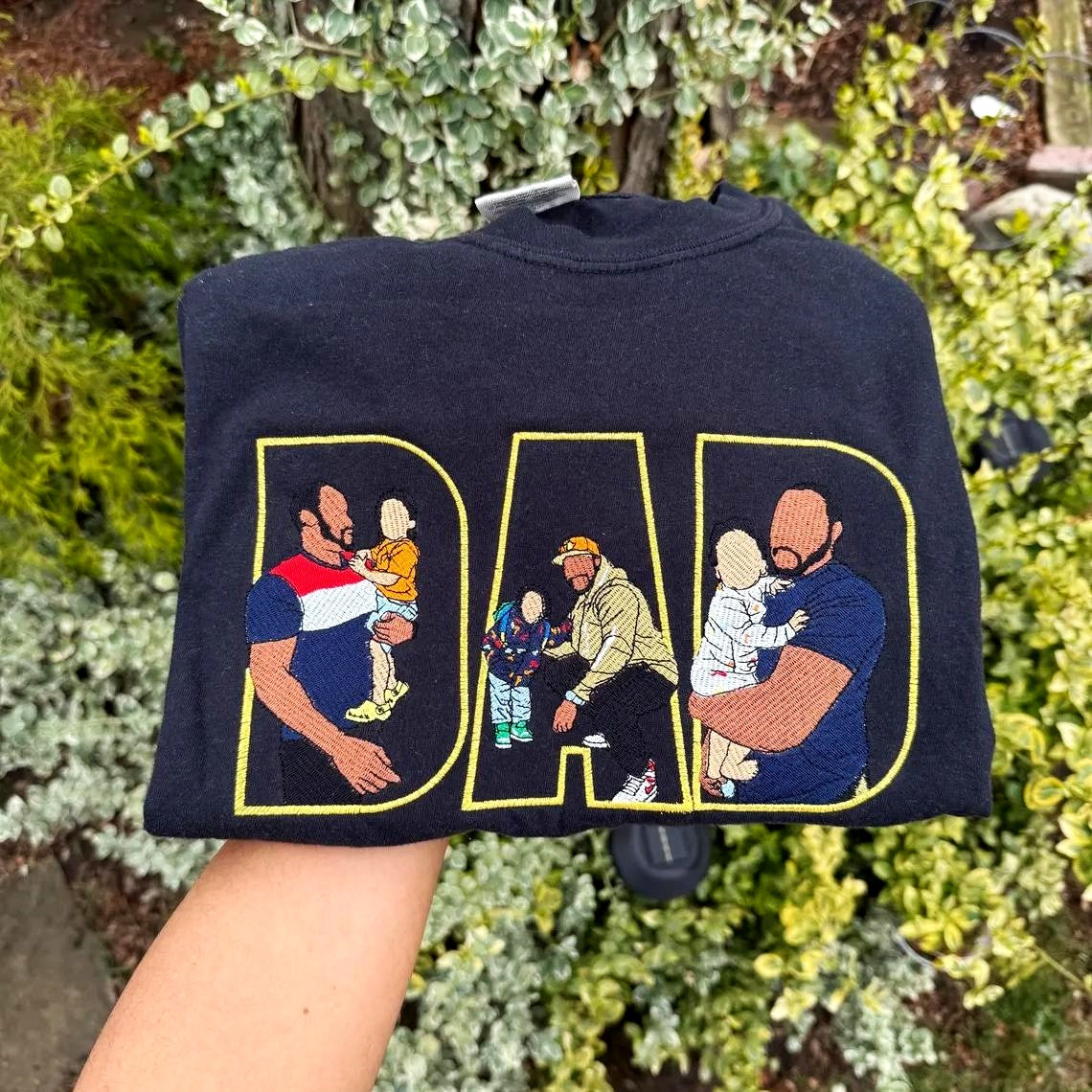 Custom Photo Portrait Embroidery Sweatshirt/T-shirt, Gift For Dad/Mom/Family