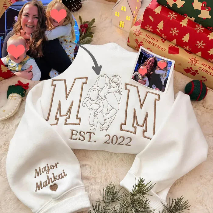 Custom Mama Line Art Sweatshirt