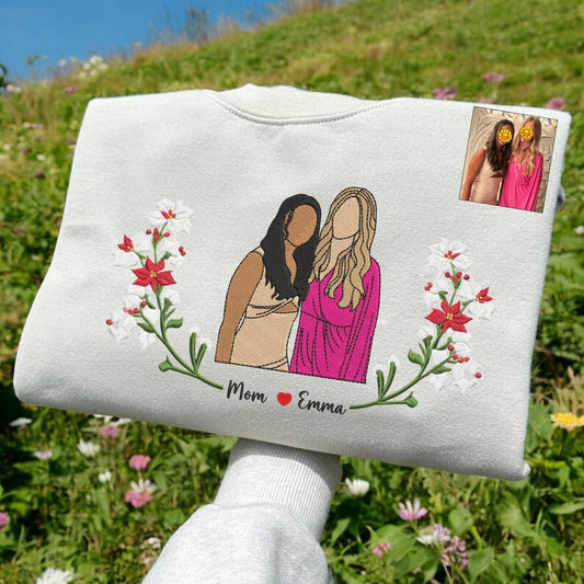 🌸Blooming With Love – Custom Embroidered Birthday Flower Portrait from Photo Sweatshirt Hoodie, Perfect Gift for Mom, Dad, Couples & Family